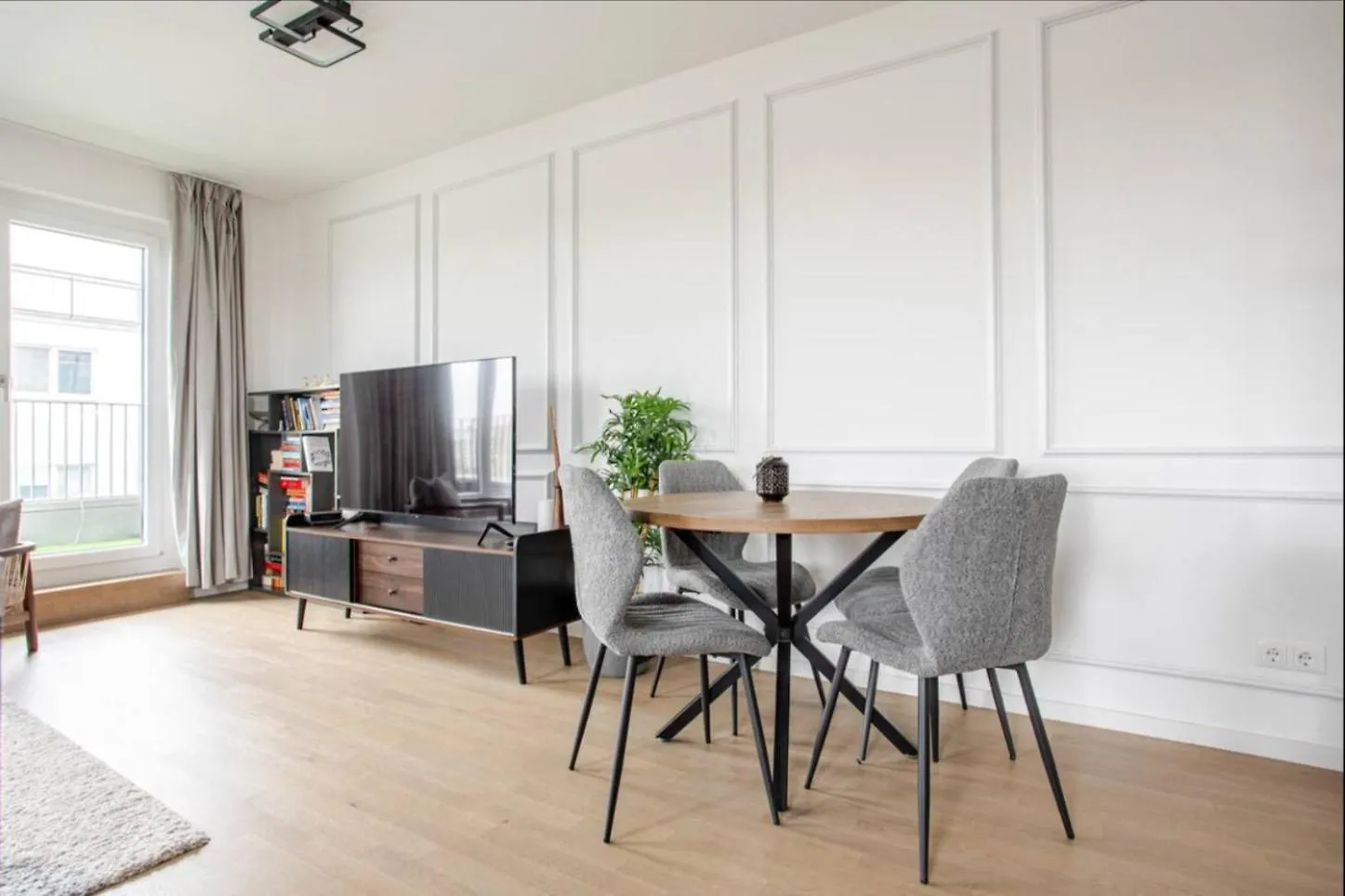 3-Room Flat In Central Berlin Near Prenzlauer Berg 0*,